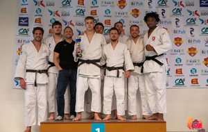 L'équipe masculine du CAP 4ème au championnat régional